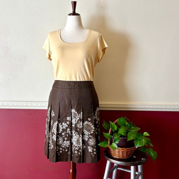 Ann Taylor Dresses & Skirts - Ann Taylor Petites Brown Floral Jacquard Cotton Silk Pleated A-Line Skirt 14P